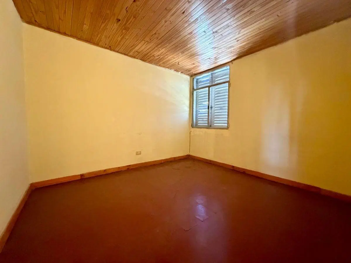 2054489866_interior_other