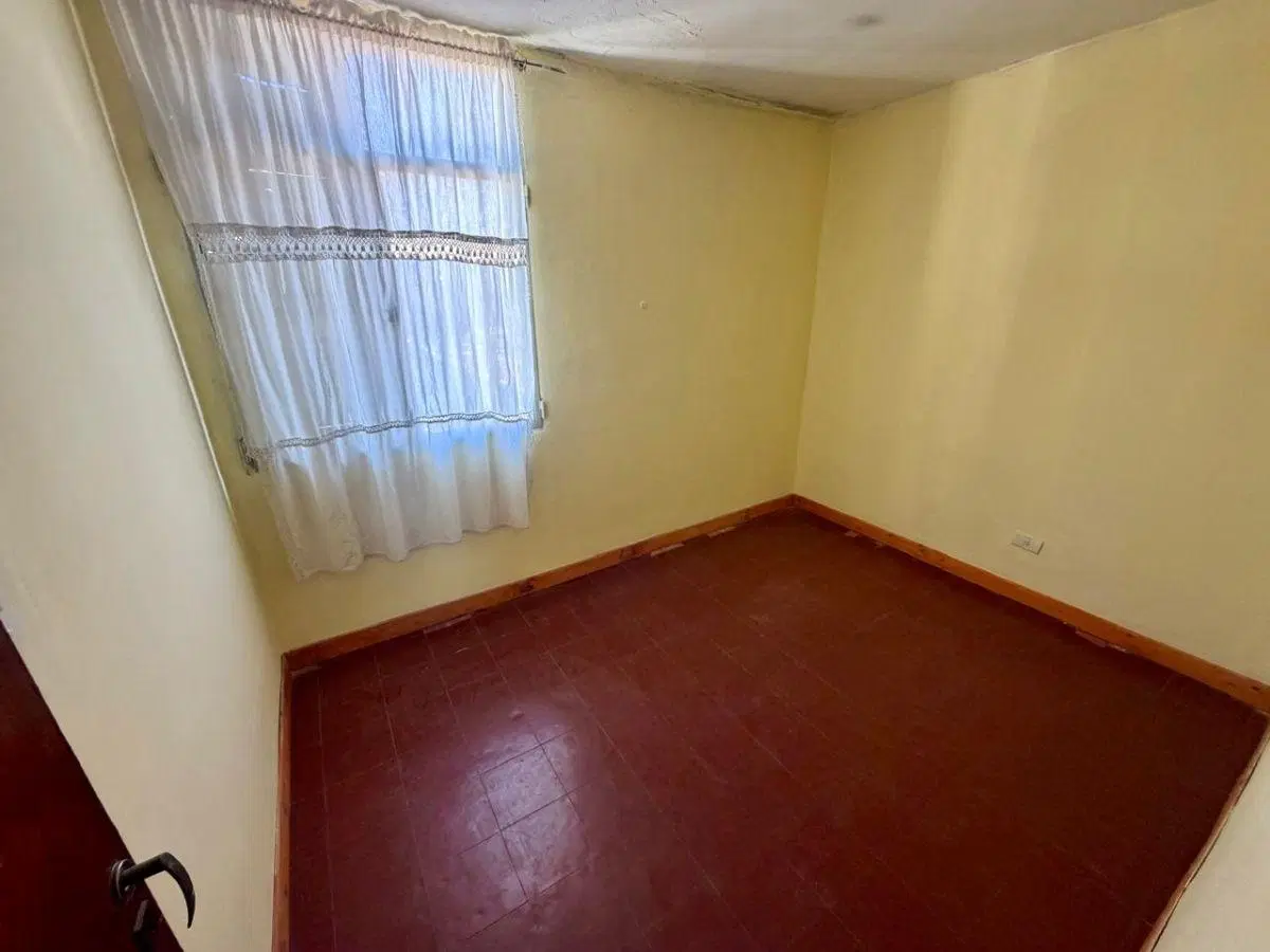2054489875_interior_other